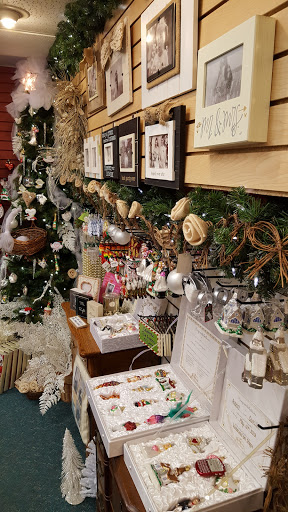 Gift Shop «Winterwood Gift & Christmas Shoppe», reviews and photos, 3137 U.S. 9, Rio Grande, NJ 08242, USA