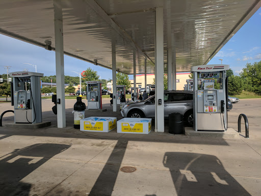 Convenience Store «Kwik Trip #633», reviews and photos, 2715 Golf Rd, Eau Claire, WI 54701, USA