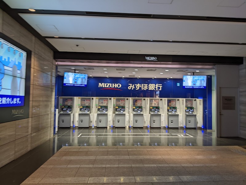 みずほ銀行 OOTEMORI第一出張所（ATM）