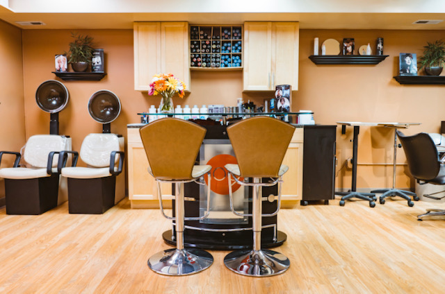 Salon 109 12207
