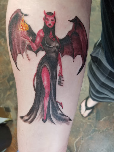 Tattoo Shop «Pain For Sale Tattooing», reviews and photos, 865 28th St SE, Grand Rapids, MI 49507, USA