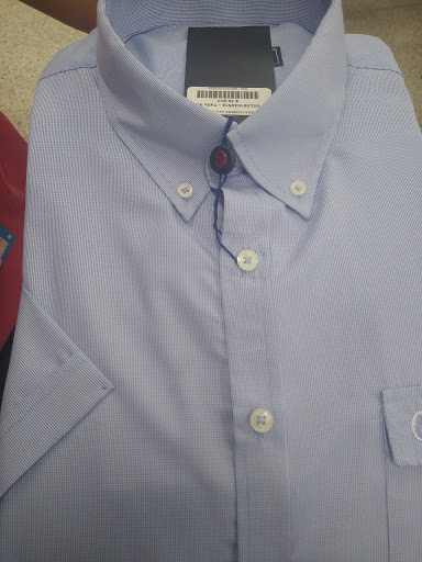 Stores to buy men's white shirts Bucaramanga