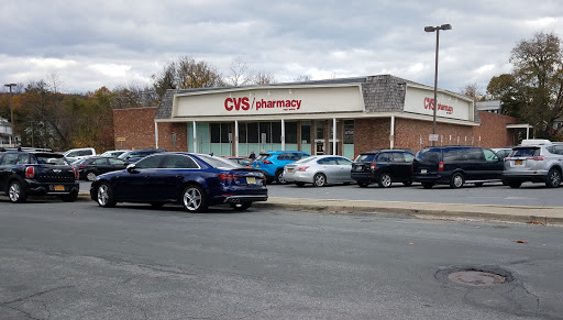 CVS, 59 Main St, Warwick, NY 10990, USA, 
