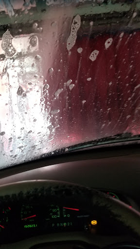 Hurricane Bay Express Car Wash en Bardstown