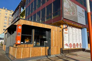 TREBA Pizza - доставка піци та суші в Івано-Франківську image