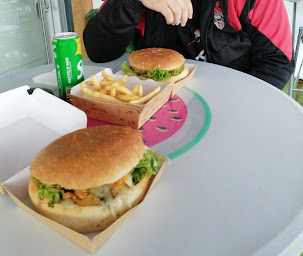 Photo n°4 de Côté Snack à Nancray ()