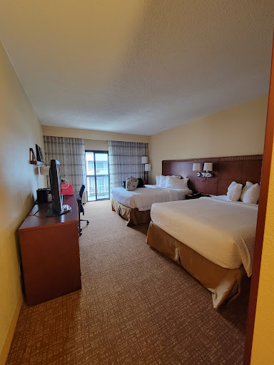 Hotel «Courtyard by Marriott Virginia Beach Norfolk», reviews and photos, 5700 Greenwich Rd, Virginia Beach, VA 23462, USA