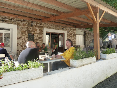Chez Tonton à Cheniers