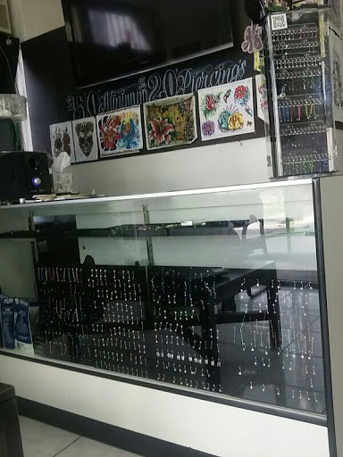 Tattoo Shop «Cali Tattoo Shop», reviews and photos, 502 W 104th St, Los Angeles, CA 90044, USA