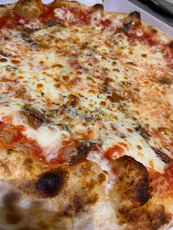 Photo n°38 de Restaurant - Pizzeria MANGIO PIZZA à Saint-Jeoire ()