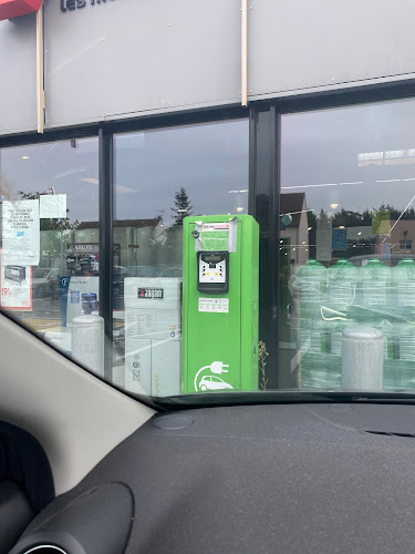 Borne de recharge de véhicules électriques Intermarché Charging Station Gretz-Armainvilliers