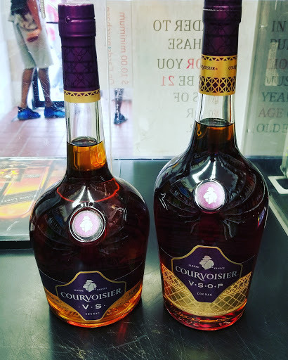 Liquor Store «Friendly Liquor Store Inc», reviews and photos, 69-15 Beach Channel Dr, Arverne, NY 11692, USA