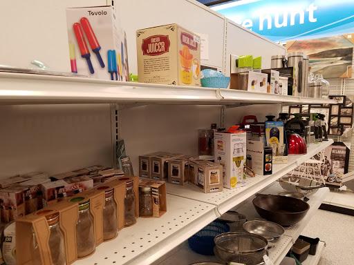 Clothing Store «Ross Dress for Less», reviews and photos, 118 Pavilion Pkwy, Fayetteville, GA 30214, USA