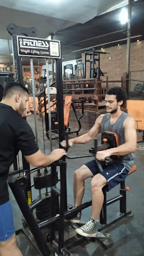 Comentários e avaliações sobre Iron Gym Academia