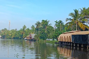 Kumarakom Boathouse image