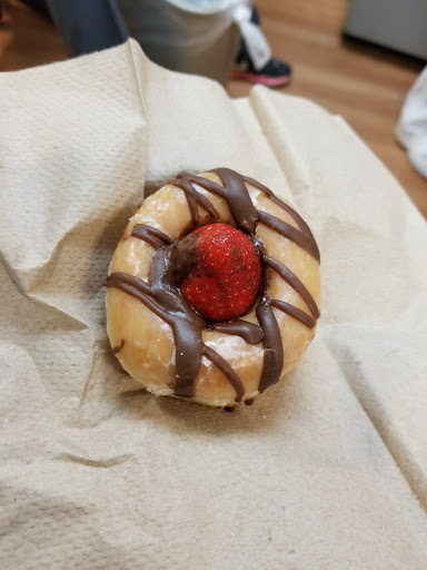 Donut Shop «Daylight Donuts», reviews and photos, 3175 Inner Perimeter Rd, Valdosta, GA 31602, USA