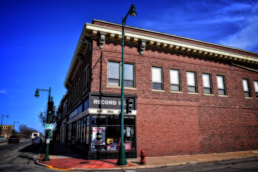 Used Musical Instrument Store «Record Head», reviews and photos, 7045 W Greenfield Ave, West Allis, WI 53214, USA
