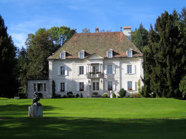 Musee D'Horlogerie Du Locle-Château des Monts