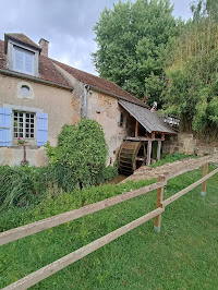 Cottage du Restaurant Moulin de Vanneau à Saints-en-Puisaye - n°1
