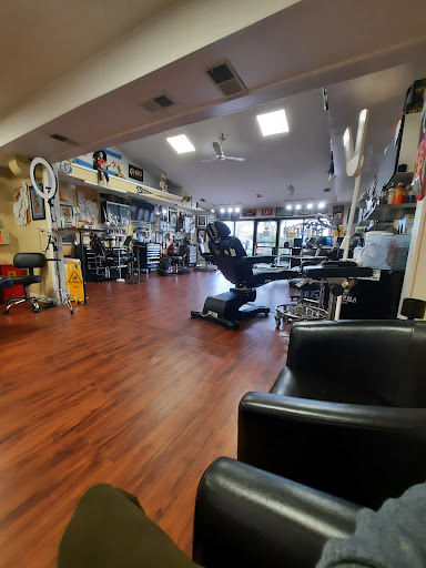 Tattoo Shop «Boundless Tattoo Company», reviews and photos, 16030 S Lincoln Hwy #106, Plainfield, IL 60586, USA