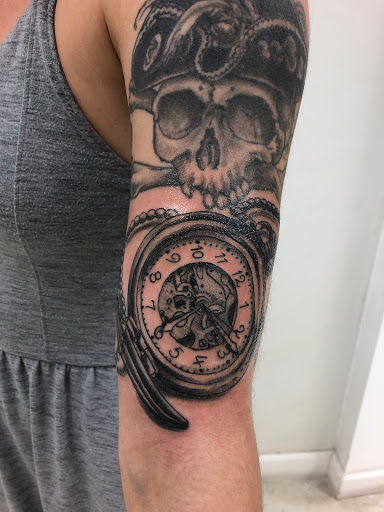 Tattoo Shop «Black Pearl Tattoo Parlor», reviews and photos, 17440 FM 529 Rd # 102, Houston, TX 77095, USA