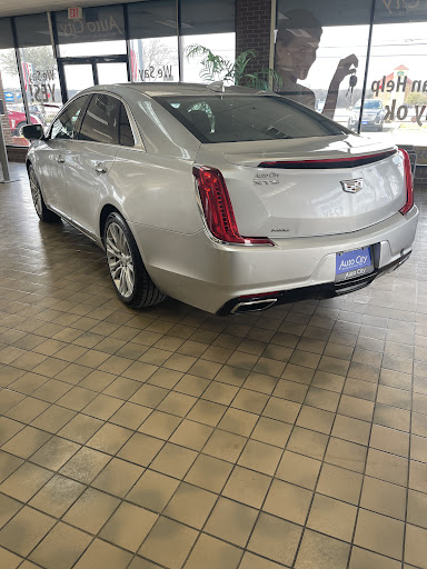 Used Car Dealer «Auto City», reviews and photos, 940 North I-35 East, Lancaster, TX 75146, USA