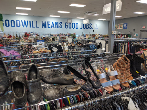 Non-Profit Organization «Goodwill Industries of Kentucky, Inc.», reviews and photos
