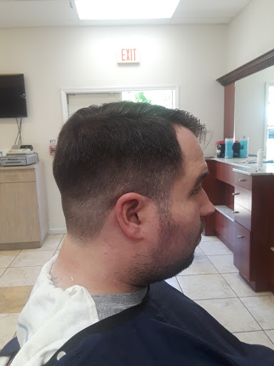 Barber Shop «CENTRAL BARBER SHOP», reviews and photos, 25 Greenbush Rd, Orangeburg, NY 10962, USA