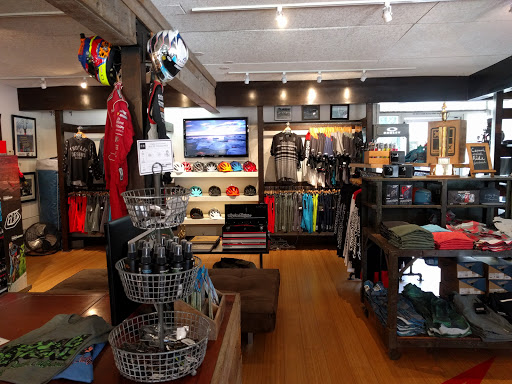 Clothing Store «Troy Lee Designs», reviews and photos, 380 Glenneyre St, Laguna Beach, CA 92651, USA