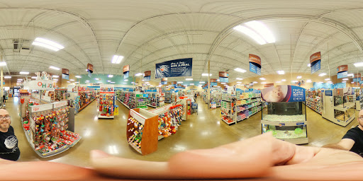 Pet Supply Store «PetSmart», reviews and photos, 2325 S Stemmons Fwy, Lewisville, TX 75067, USA
