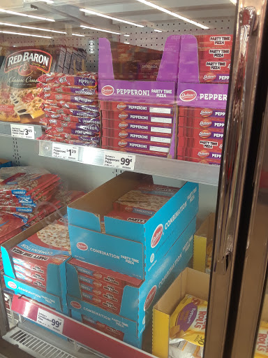 Grocery Store «Save-A-Lot», reviews and photos, 611 N 12th St, Lebanon, PA 17046, USA