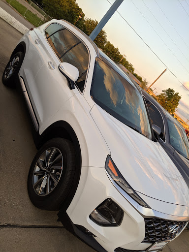 Hyundai Dealer «Van Hyundai», reviews and photos, 1301 S Interstate 35E, Carrollton, TX 75006, USA