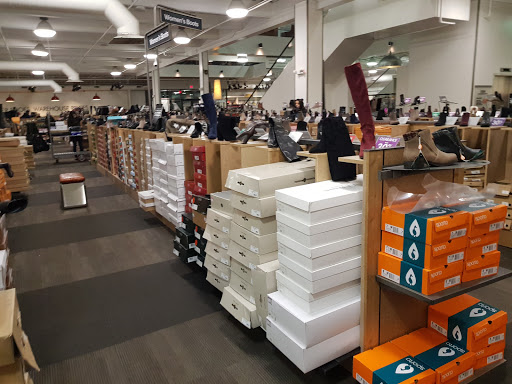 Shoe Store «DSW Designer Shoe Warehouse», reviews and photos, 60 NJ-17, Paramus, NJ 07652, USA