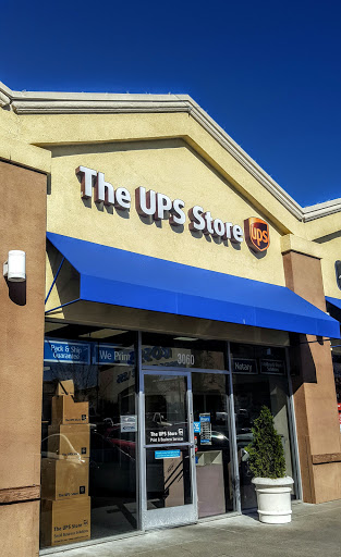 Shipping and Mailing Service «The UPS Store», reviews and photos, 3060 El Cerrito Plaza, El Cerrito, CA 94530, USA