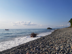 Foto di Tsikhisdziri beach II circondato da montagne
