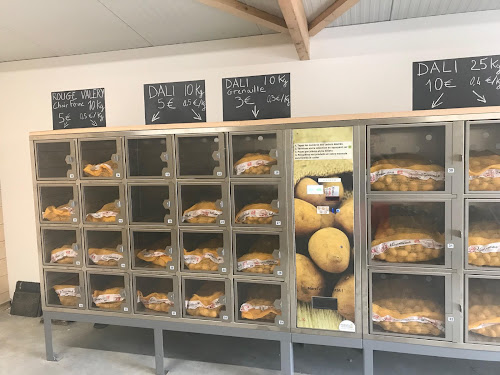 Distributeur automatique pomme de terre Vandermesch à Cintheaux