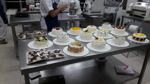 AF1QipPI9qnSK7gkzZFTAXlhnCDMD5buXvRRz8uRmwjB