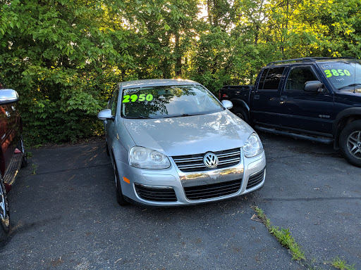 Used Car Dealer «B & T Car Co Inc», reviews and photos, 35 E Broad St, Pataskala, OH 43062, USA