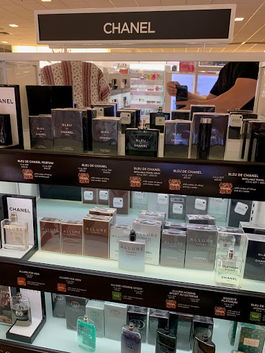 Hair Salon «Ulta Beauty», reviews and photos, 4115 N Harlem Ave, Norridge, IL 60706, USA