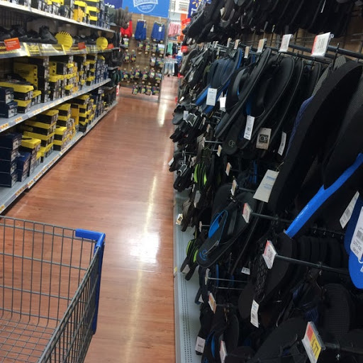 Department Store «Walmart Supercenter», reviews and photos, 731 E Rochambeau Dr, Williamsburg, VA 23188, USA