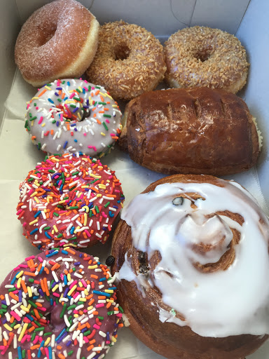 Donut Shop «Golden Donut», reviews and photos, 2360 University Ave, San Diego, CA 92104, USA