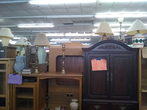 Home Goods Store «Hope Thrift Store», reviews and photos, 5493 W Irlo Bronson Memorial Hwy, Kissimmee, FL 34746, USA