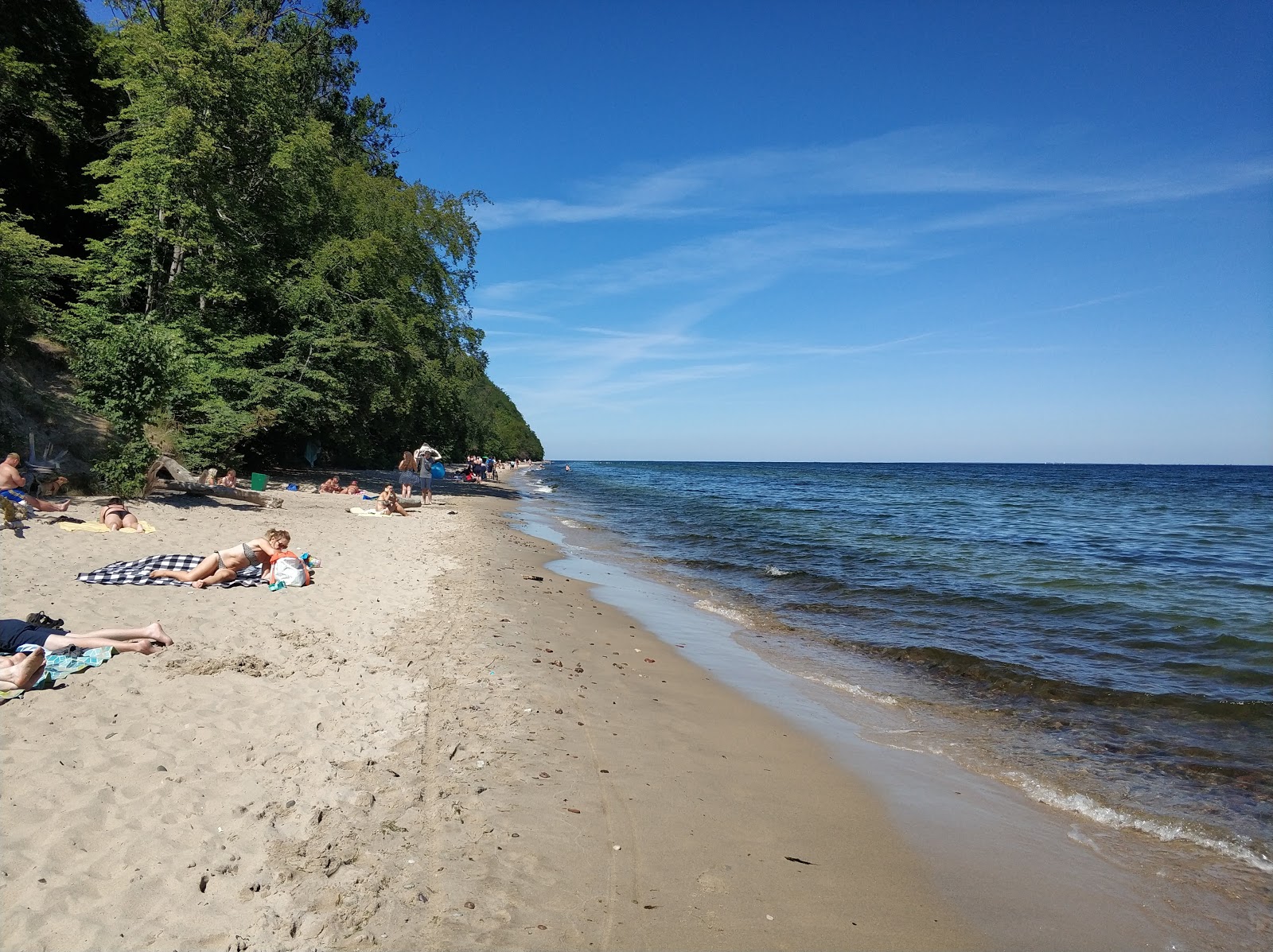 Foto af Oksywie beach med lys sand overflade