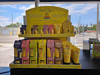 Sending TLC Pack & Ship - Dry Ice - Photo 3 - Car repair in St. Petersburg, FL, St. Petersburg