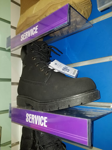 Sporting Goods Store «Big 5 Sporting Goods», reviews and photos, 3420 Arden Way, Sacramento, CA 95825, USA