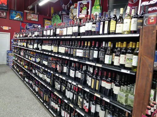 Liquor Store «Route 30 Food & Liquor», reviews and photos, 14200 US-30, Plainfield, IL 60544, USA