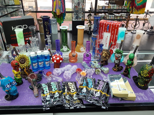 Tobacco Shop «Stirling Glass», reviews and photos, 5890 Stirling Rd, Hollywood, FL 33021, USA