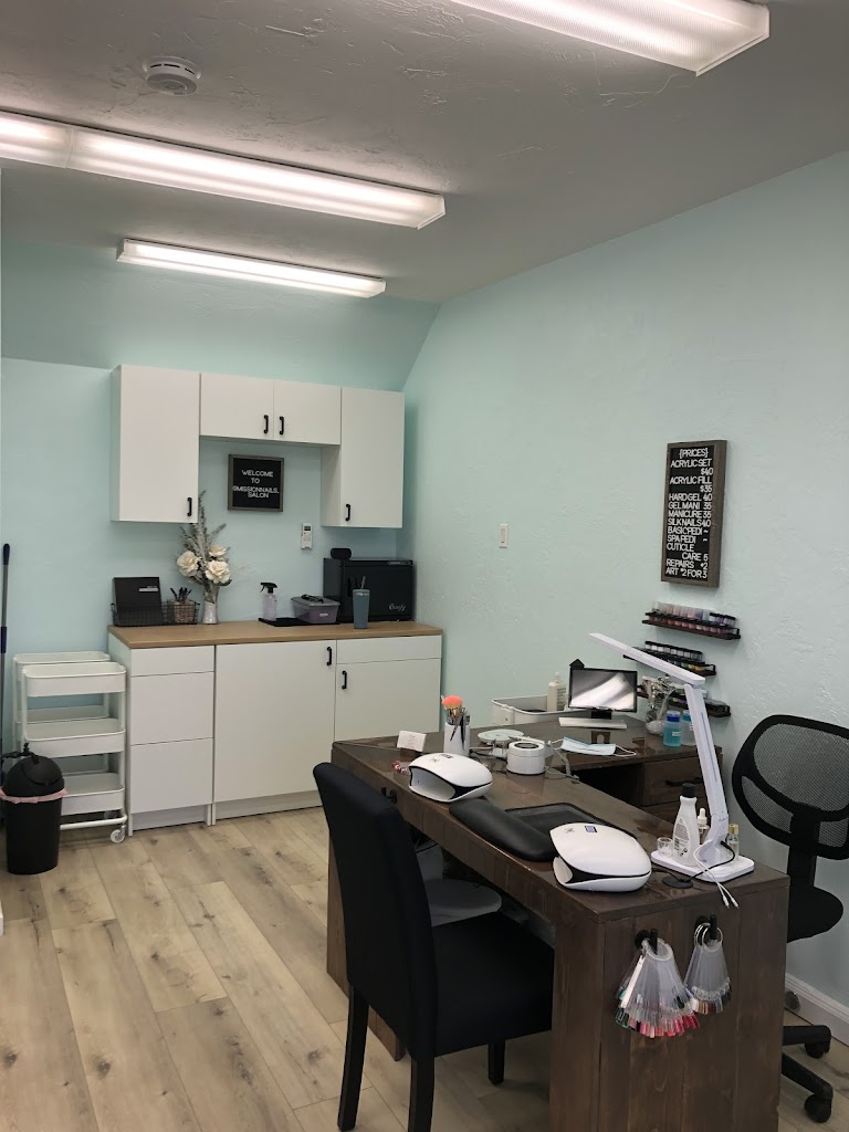 Mission Nails Salon 93536