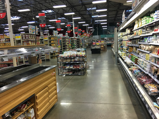 Grocery Store «H-E-B Grocery», reviews and photos, 407 S Adams St, Fredericksburg, TX 78624, USA