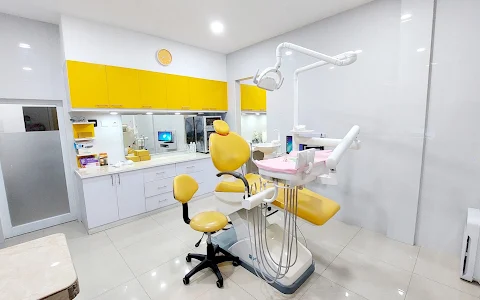 Uluwatu Dental Care image